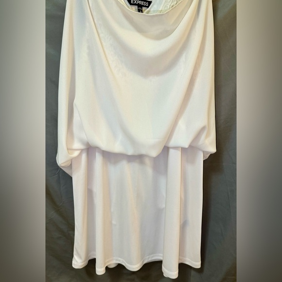 Beautiful Summer Mini Dress - Express - XS TP - Picture 5 of 5